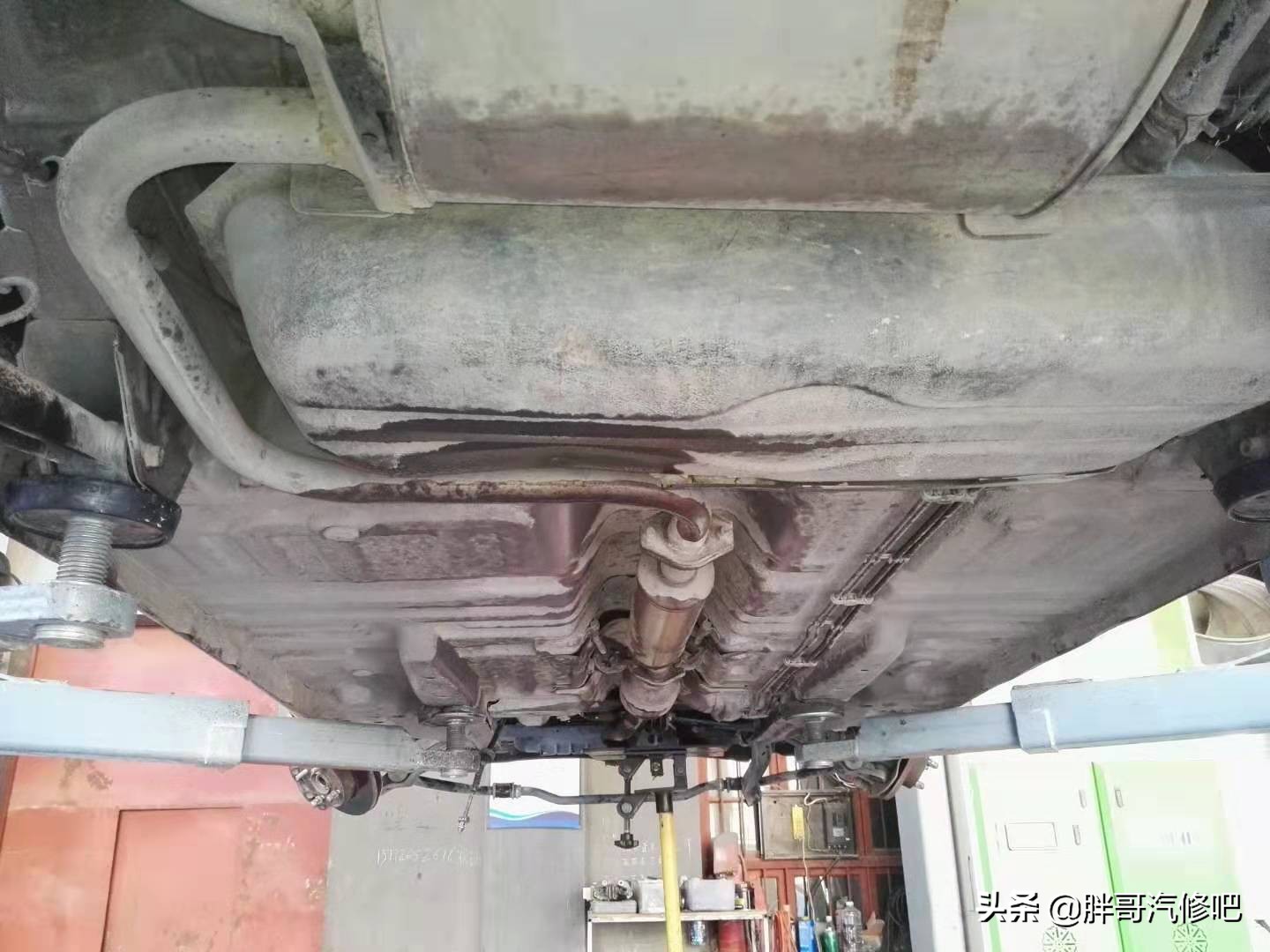 变速箱壳体坏了怎么修理,变速箱外壳破裂更换拆开有影响吗