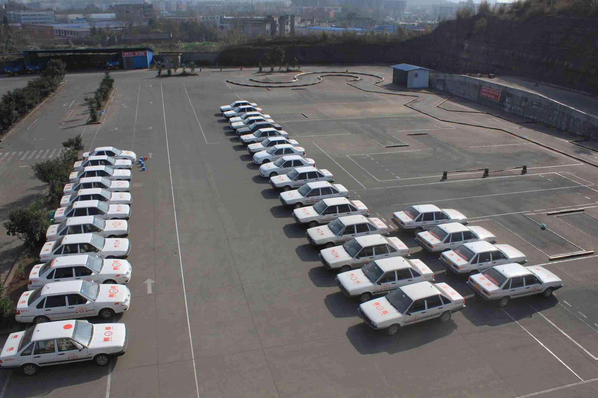 驾照模拟考试科目一c1,驾照考试科目一模拟考试技巧视频