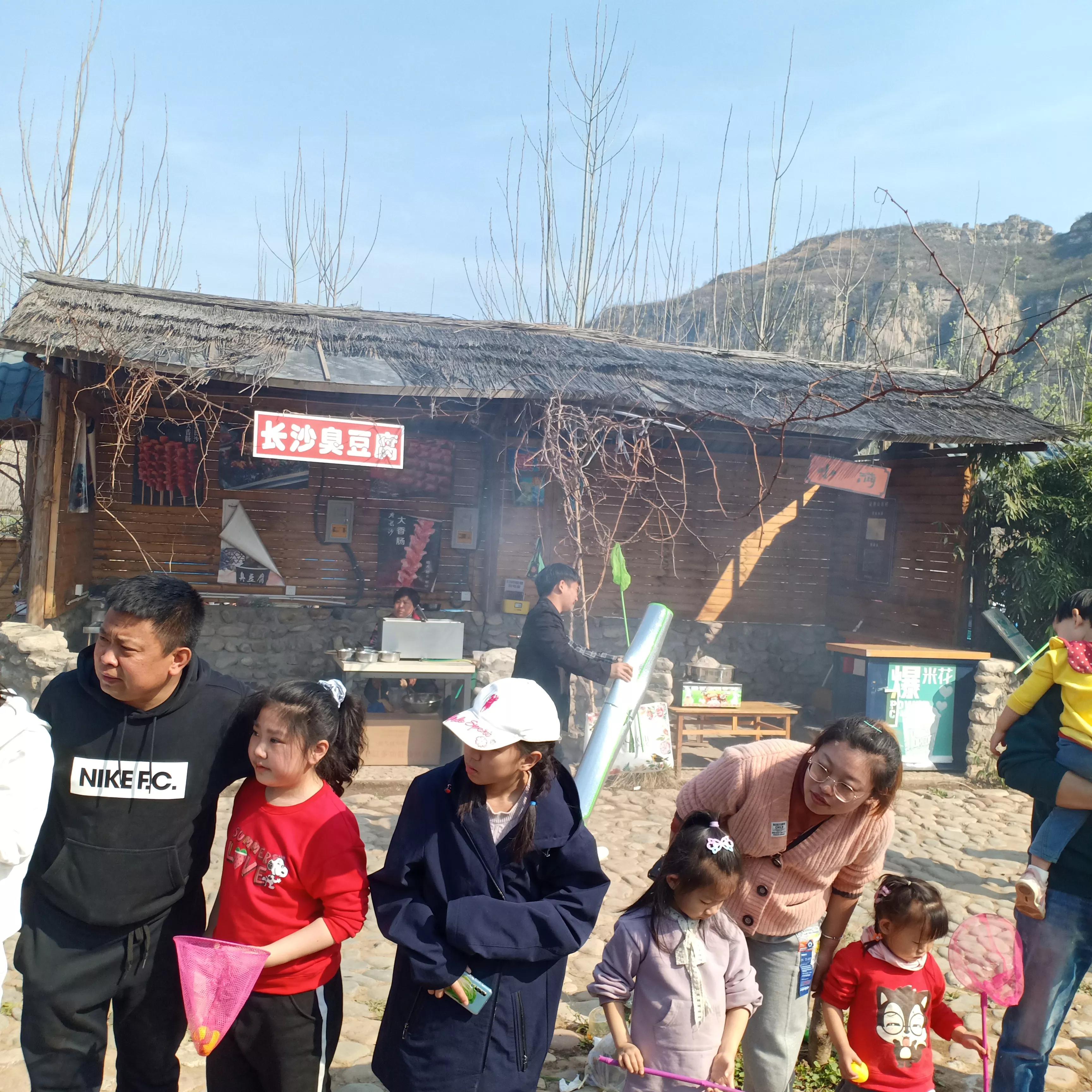 豌豆农庄周末去人多吗,豌豆农庄游玩攻略