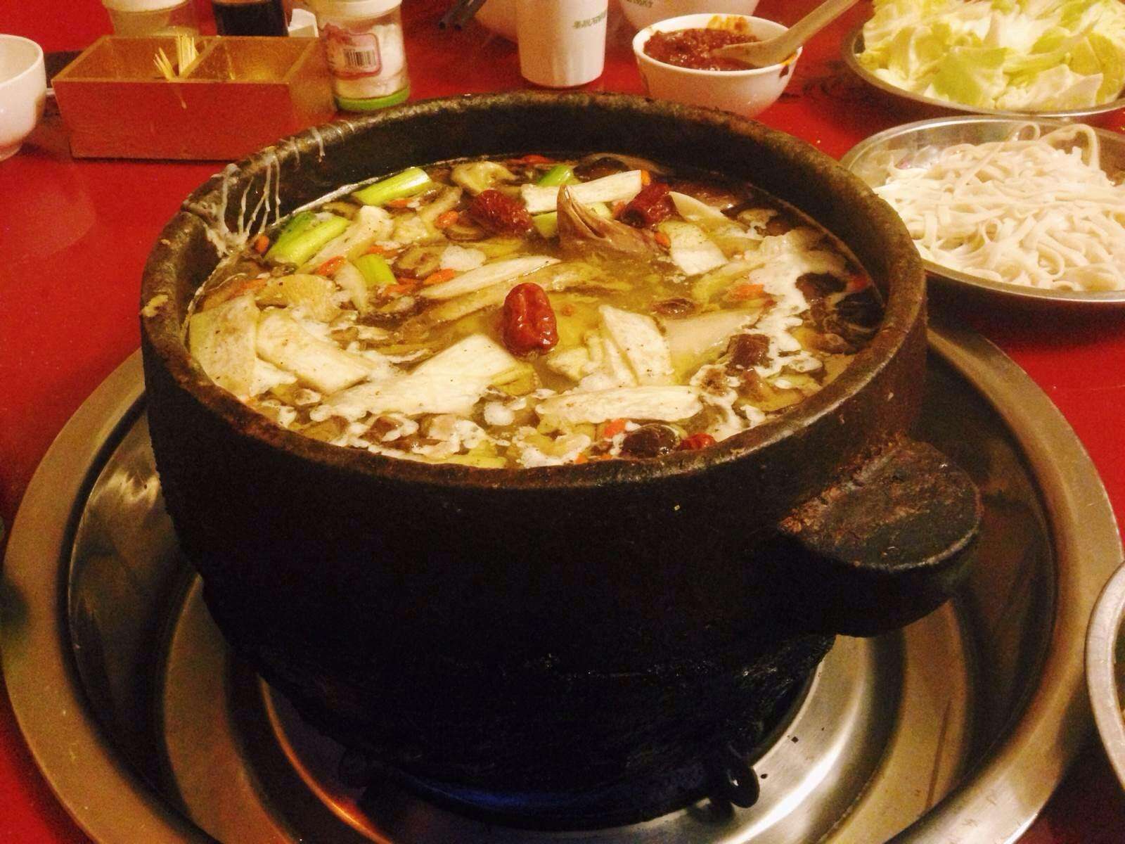 女孩独自一个人去旅游的心理,独自一人去西藏在哪里最好