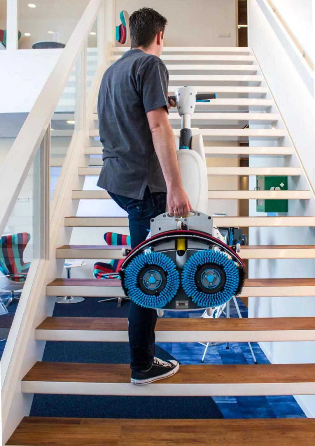 晚餐时间到！餐厅运营、清洁、设计和设计，一站式搞定