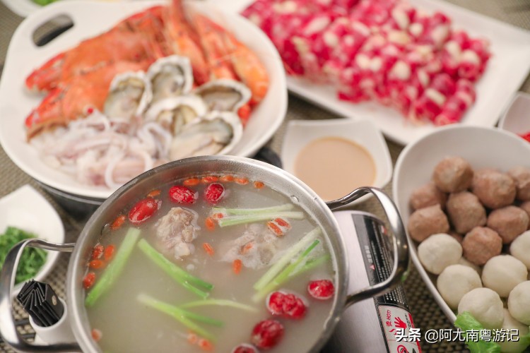 绂忓窞椤剁骇鑷姪缇庨,绂忓窞鑷姪鎺ㄨ崘蹇呭悆