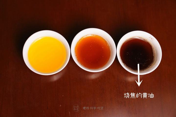 煎牛排爆油怎么办,煎牛排放黑胡椒容易糊吗