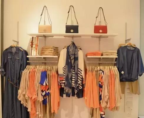 服装店挂衣服陈列技巧,服装陈列挂衣技巧