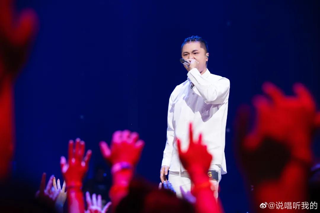 邓典果遗憾失误,早安夺得冠军!这一季《说唱听我的》究竟怎么样