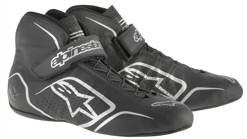 开车穿什么鞋比较舒服,开车穿什么款式的鞋舒适