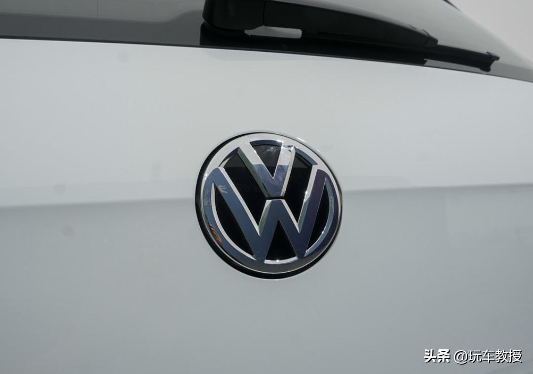 高尔夫纯电裸车价格8.98万,高尔夫纯电最高优惠