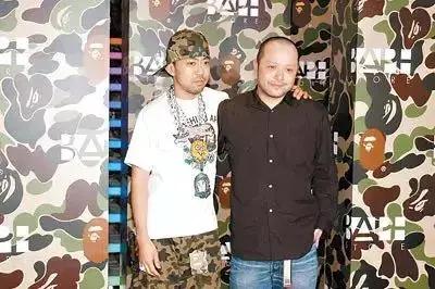 芭比娃娃联名bape,og芭比娃娃联名