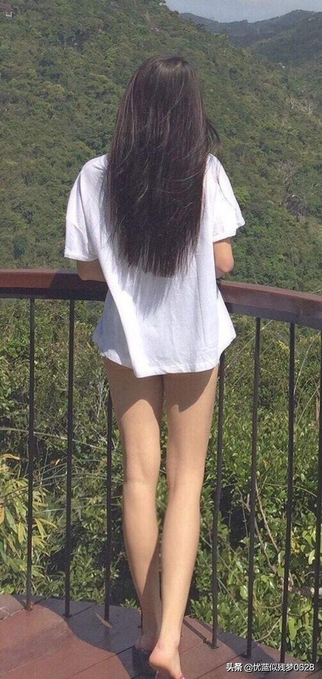 当女生和你聊一些害羞的话题,当女生想跟你玩的时候