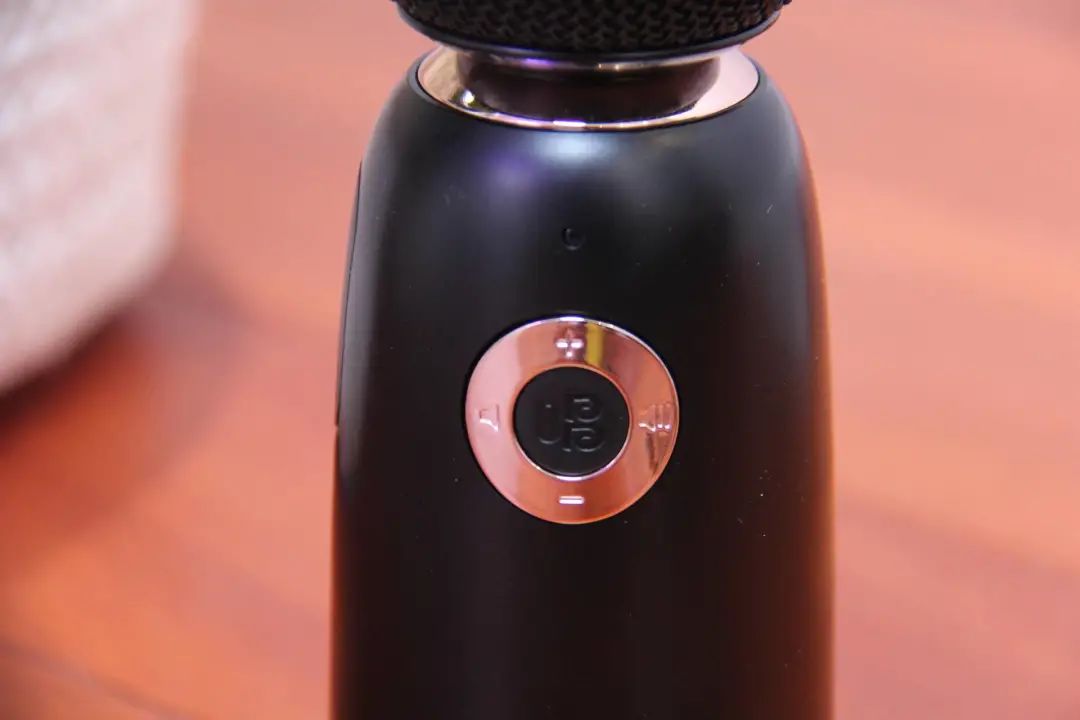 随时想唱就唱开心就好,下载唱吧精灵麦克风q3