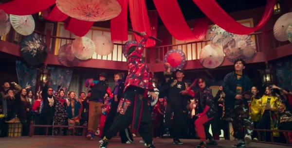 彭于晏易烊千玺刘亦菲原视频,刘亦菲易烊千玺阿迪达斯广告