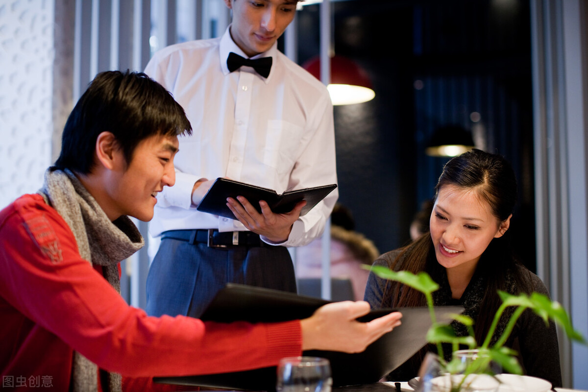 鲜潭蒸汽石锅鱼环境视频,鲜潭蒸汽石锅鱼哪个好吃