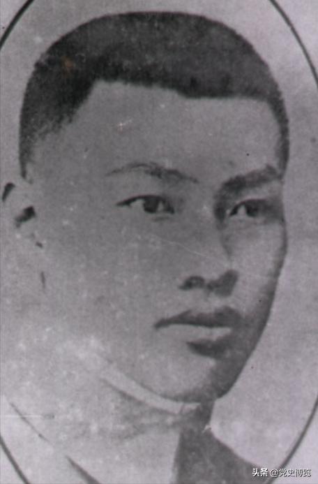 师恩似海深行草,师恩似海深桃李满天下全诗