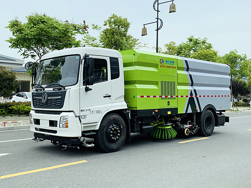 东风天锦环卫清扫车图片,东风天锦扫路车怎么操作