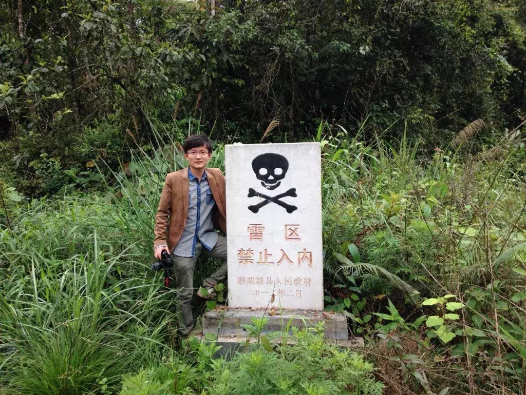 他的工作是厨师的英文,他的工作是什么英文句子