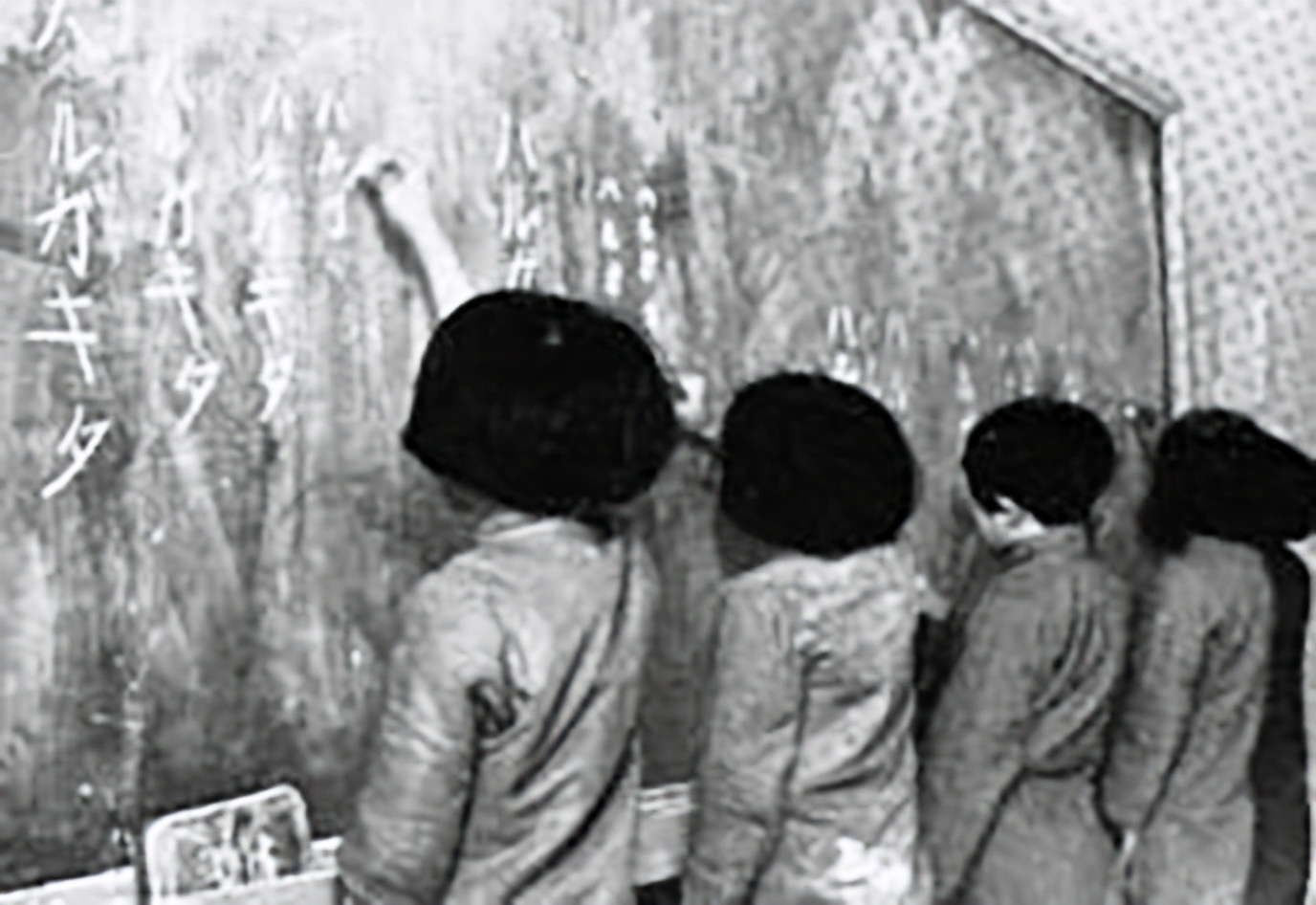 日本是怎么灌输军国主义的,日本怎么灌输文化到中国