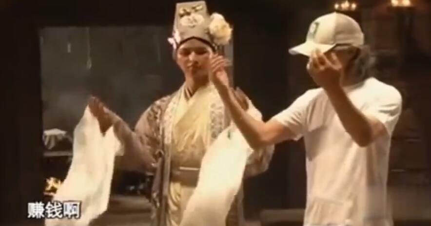 周星驰最真实的人生感悟,周星驰说有真的钱才可以做真的人