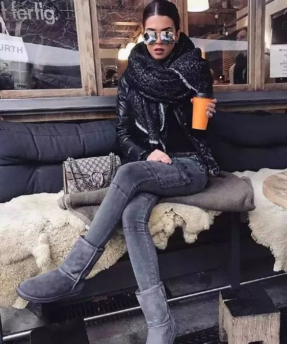 穿上雪地靴太舒服不想脱,穿雪地靴不透气容易湿怎么办