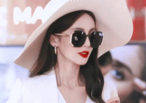 金晨为什么叫大喜啊,金晨手上的红绳是什么