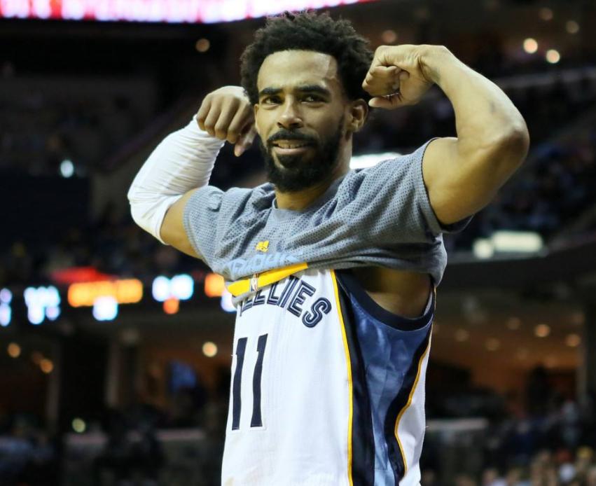 巅峰哈登和保罗谁更强,哈登保罗控球大师