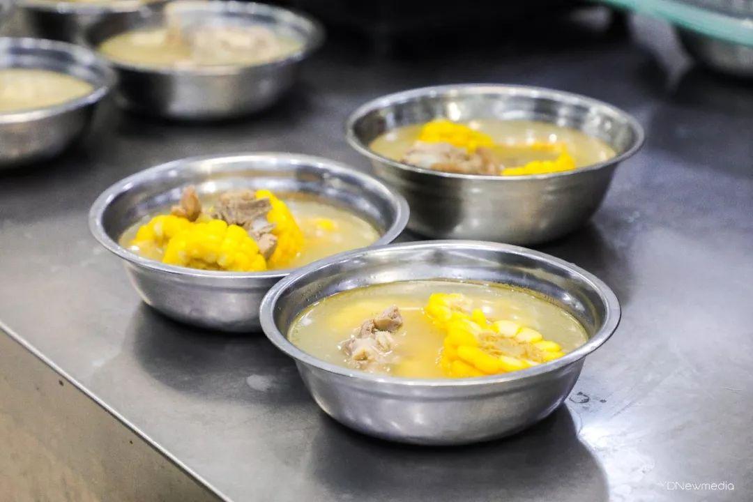 不去吃湖经食堂，一定后悔