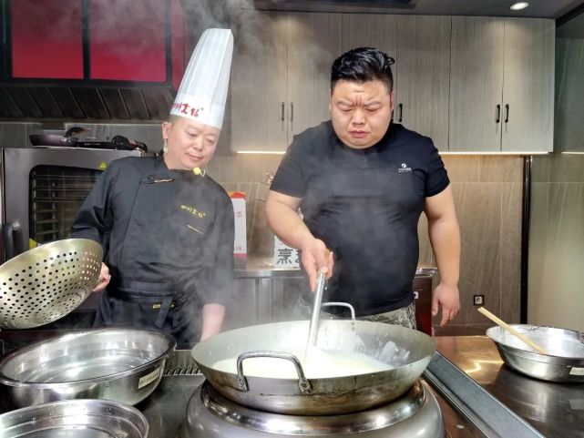 夜宵烧烤特色产品,夜宵烧烤特色菜