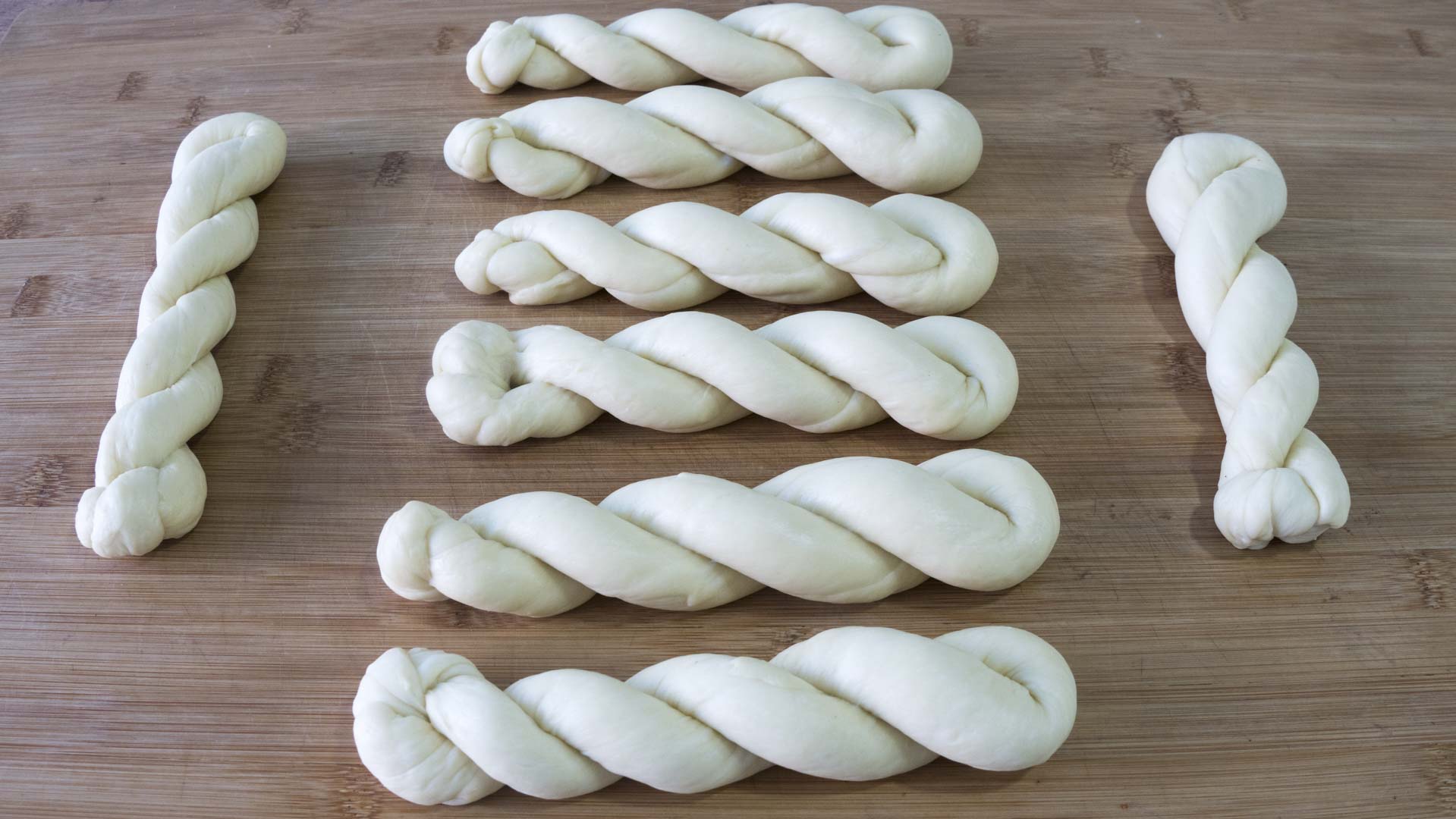 最火的酸奶*麻大**花，从馅料到和面详细讲解，外酥里软，口*爆口**浆