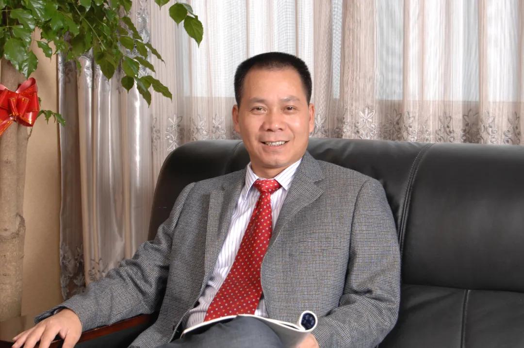 方便自热米饭下一站是冲泡米饭？食品板和宏绿掌门人聊了聊