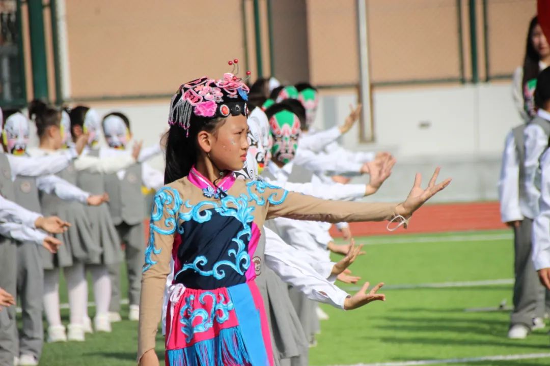 庆祝建党百年大型排舞展演西安,建党100周年校园啦啦操比赛