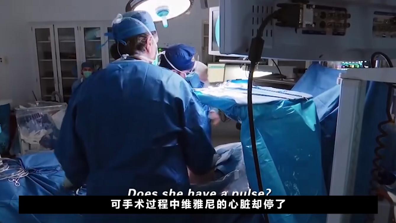 562斤妻子嫁给608斤丈夫，一天吃12顿，2年胖了180斤