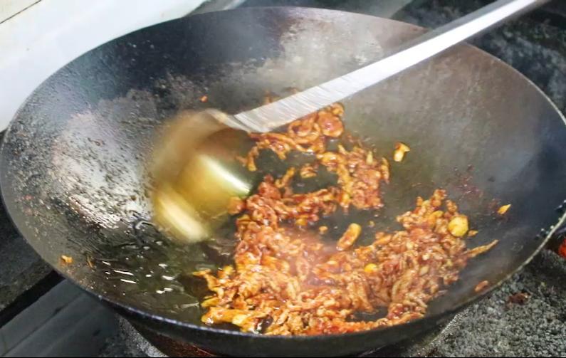 想吃酸辣粉教你方法,您知道酸辣粉怎么做才好吃吗