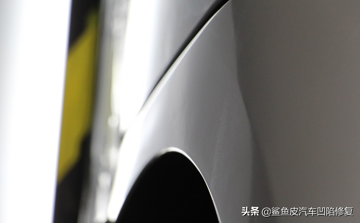 叶子板凹陷修复视频,汽车叶子板凹坑无痕修复多少钱