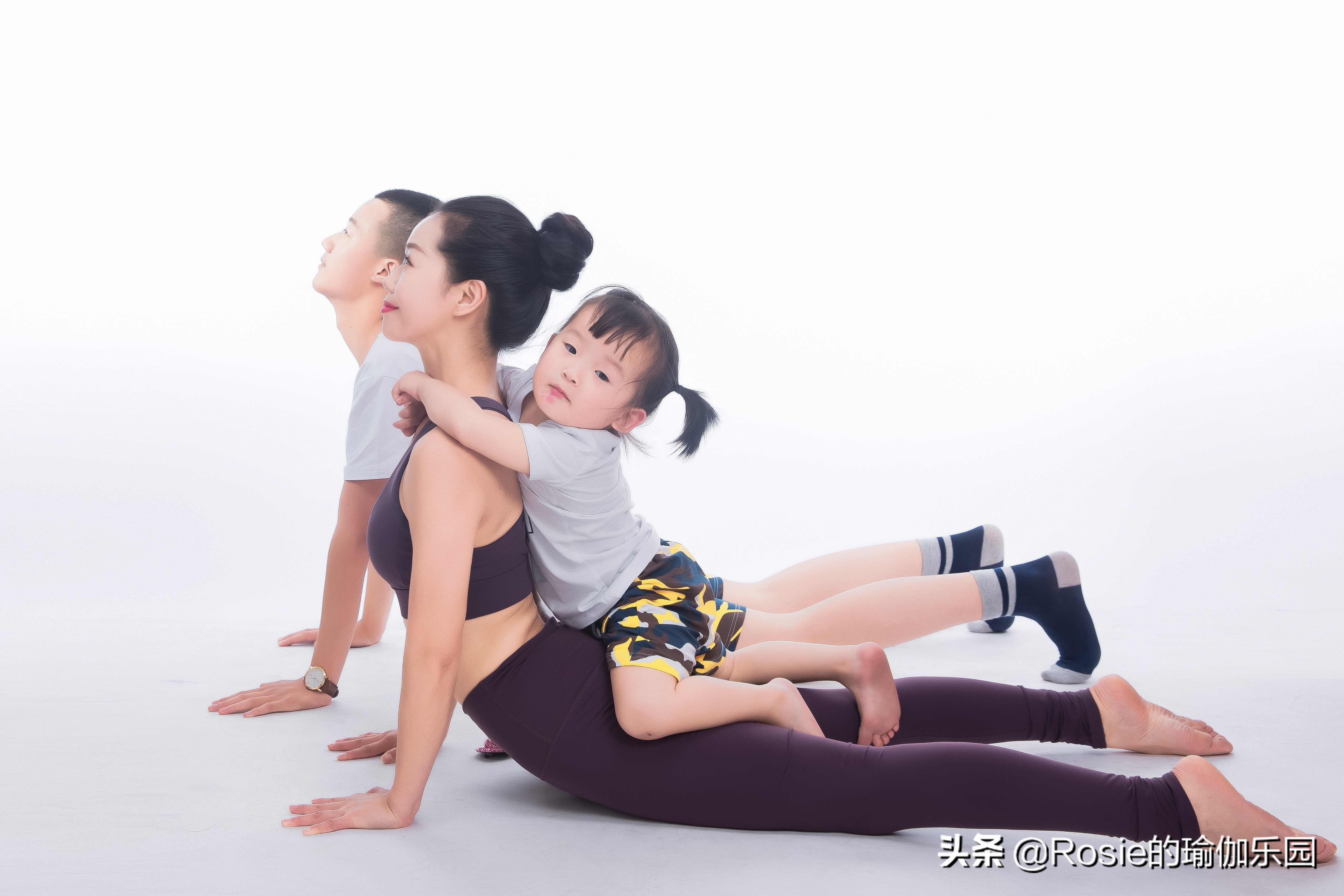 产后怎么可以缓解各种痛,产后背部疼怎么按摩