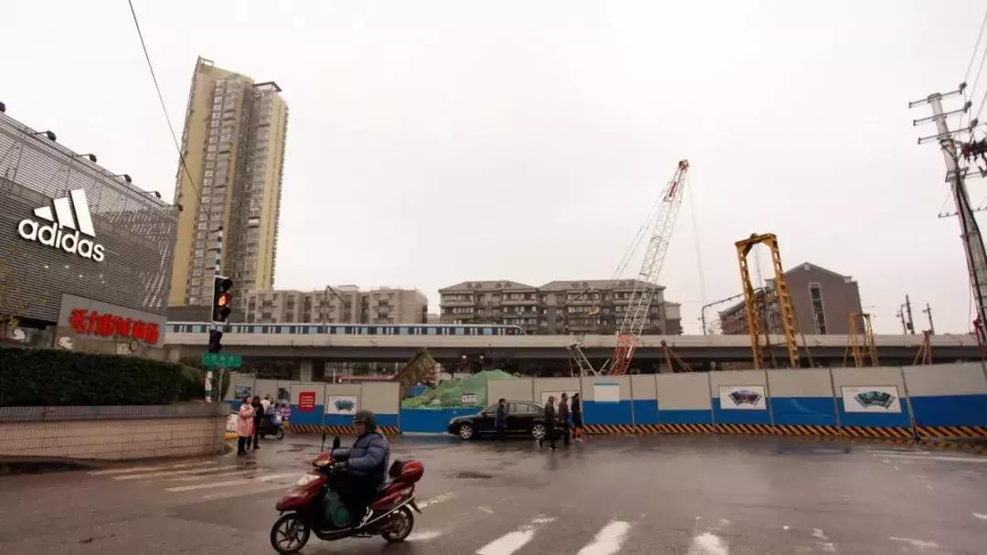 专属于城北人的宇宙中心，迈皋桥站到了