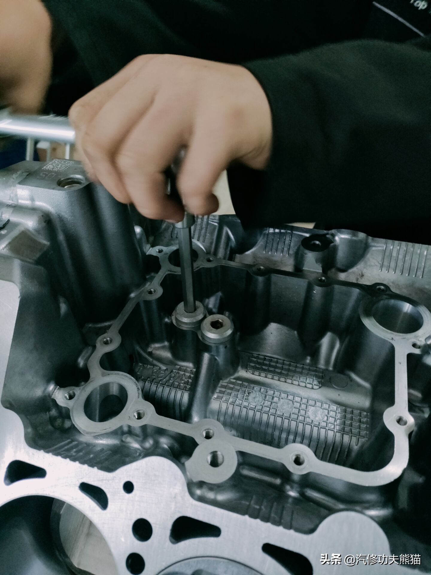 二手途锐烧机油怎么办,二手大众途锐烧机油