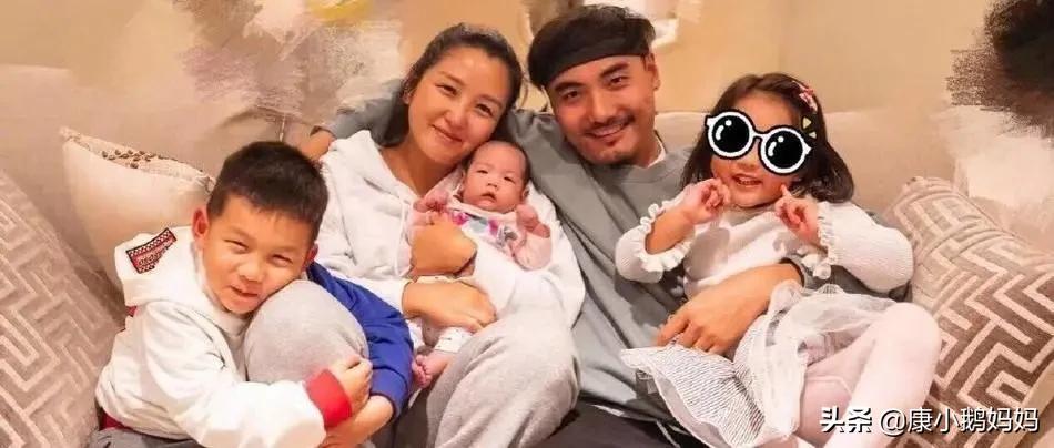 何洁一碰就怀孕,何洁哭诉易孕体质一碰就怀