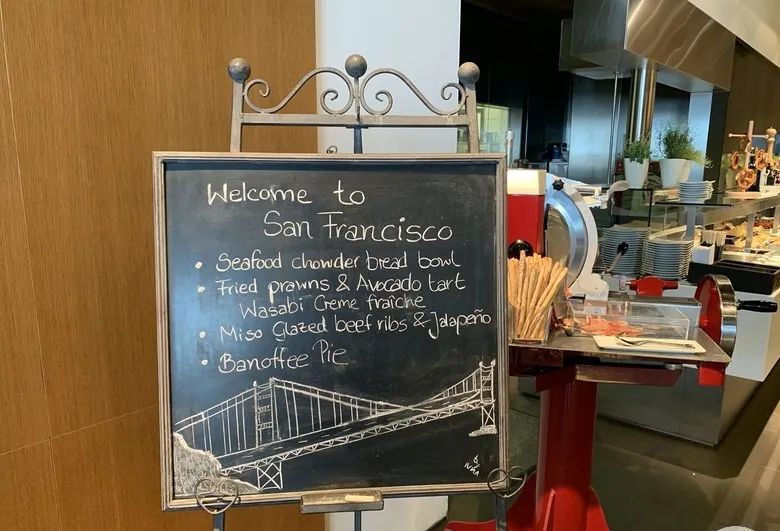 泰国航空787商务舱,疫情之下的海南航空