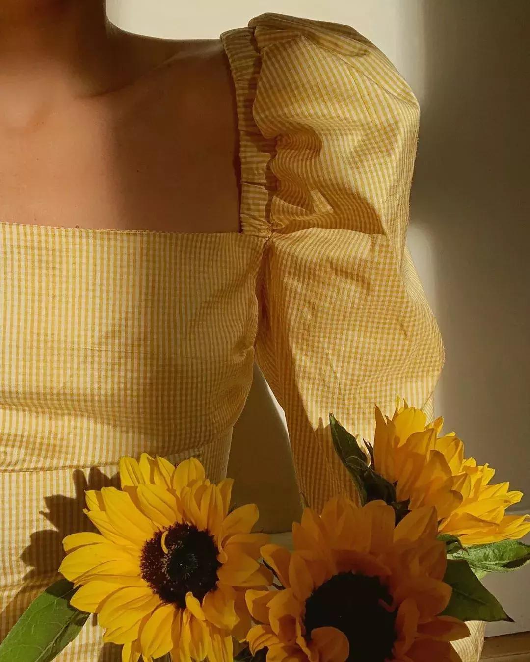 每次穿衣服的时候都觉得难受,瘦了之后穿衣服的感觉真的很舒服