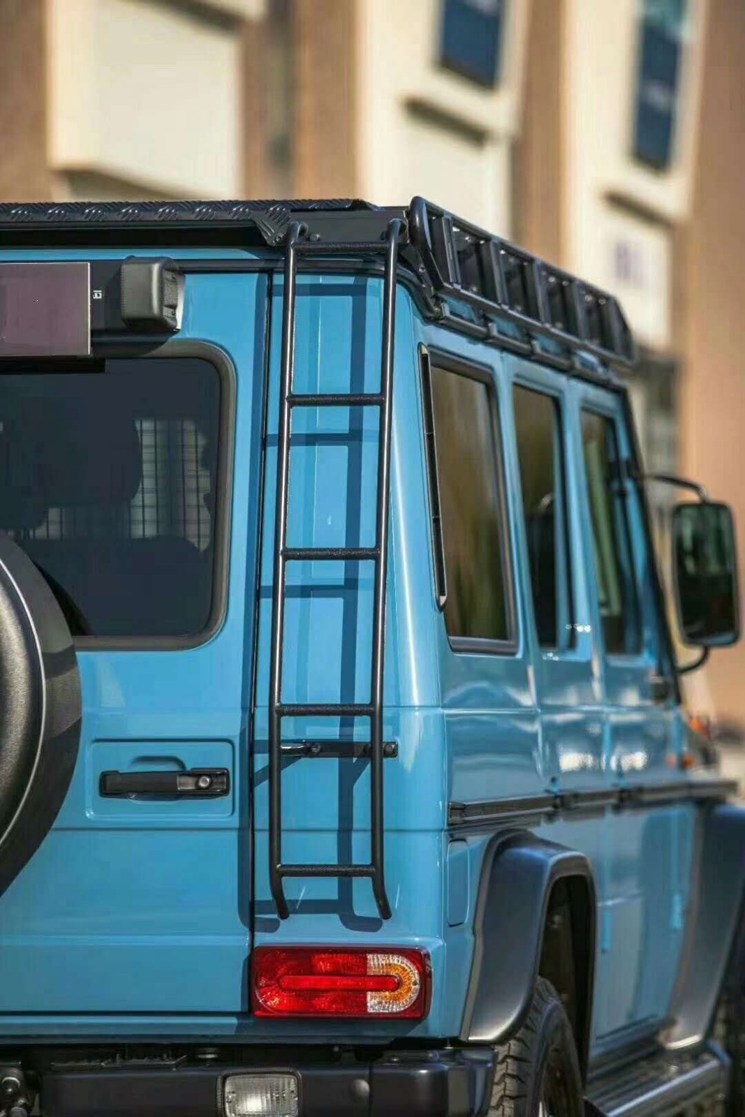 奔驰g350d越野专业版和g300军版,奔驰g350d越野视频