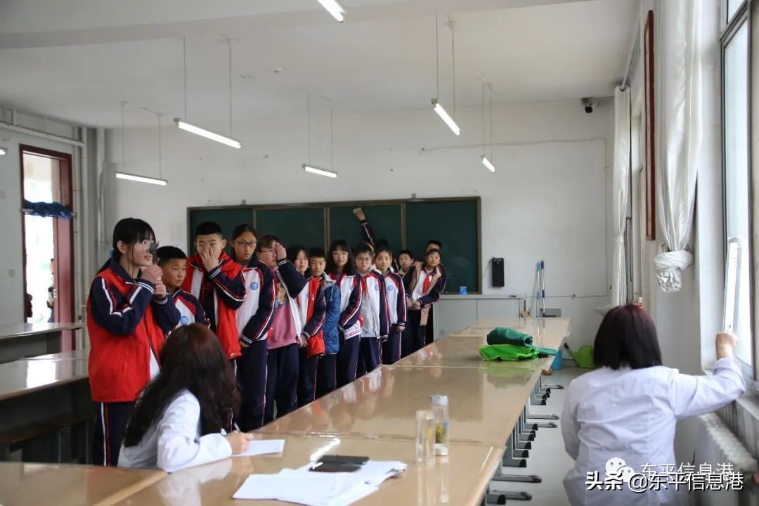 新学期开创新辉煌手抄报,新学期新希望再创新辉煌