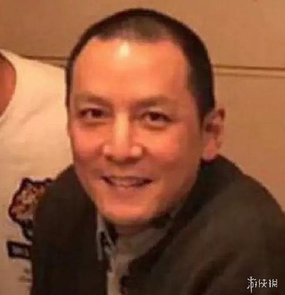 男神们都老了,吴彦祖赵本山对比照