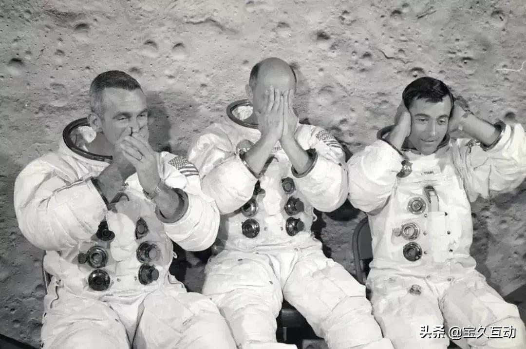 有味道的推文|揭秘太空时代的“排泄”指南