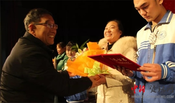 开封铁路中学2018,开封铁路中学19届