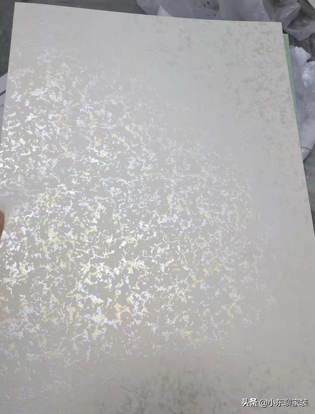 墙面装饰墙布怎么选择,墙面装饰材料哪种更环保