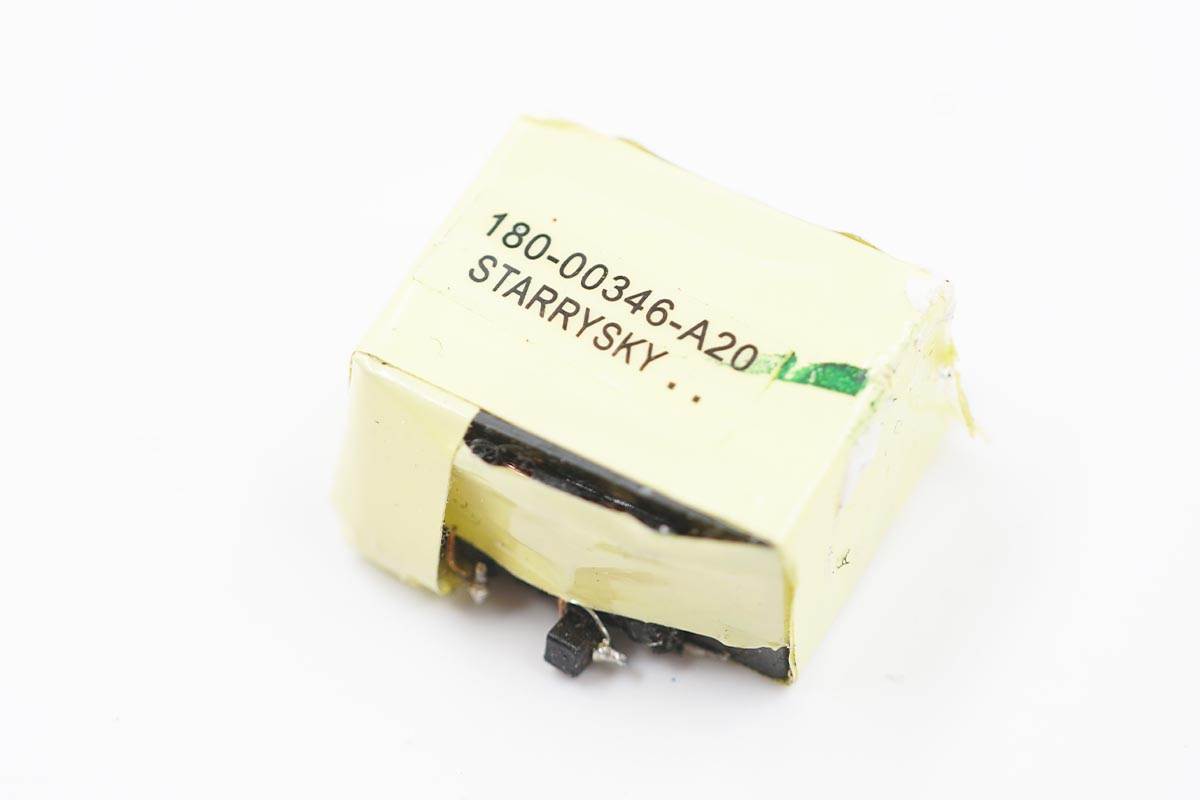 绿联45w双口快充拆解,绿联20瓦双口快充拆解