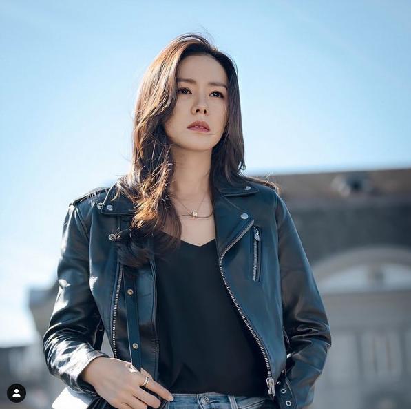 南韩神颜裴珠泫,南韩两大神颜相似之处