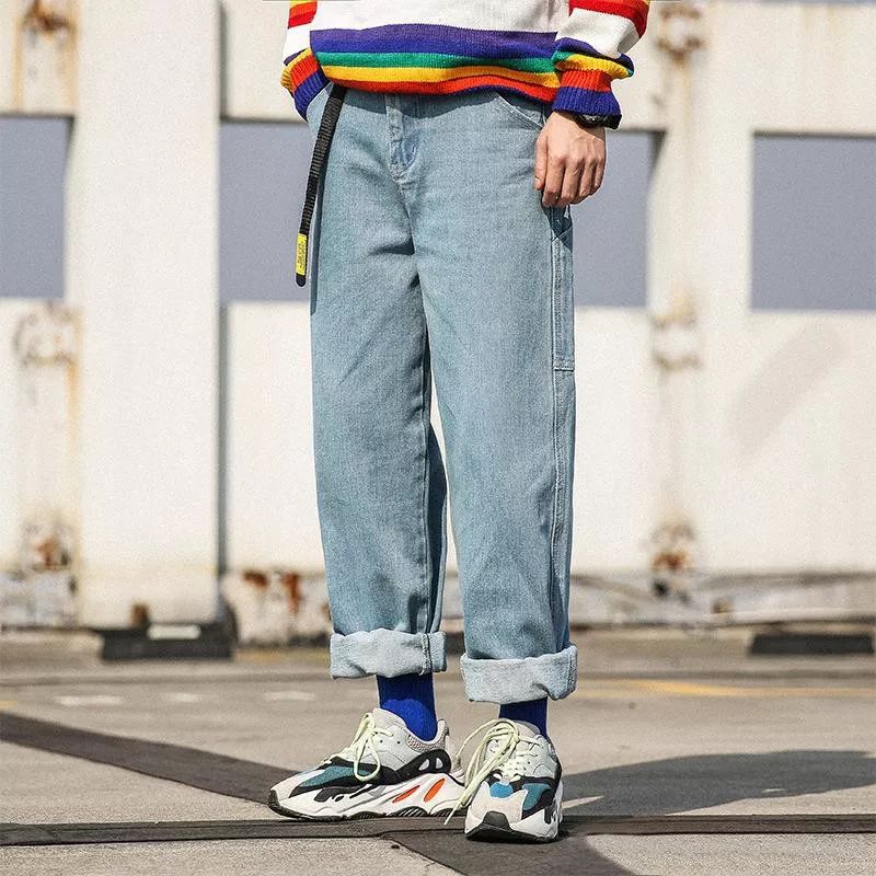 牛仔裤搭配鞋子女秋冬,秋冬怎么选牛仔裤