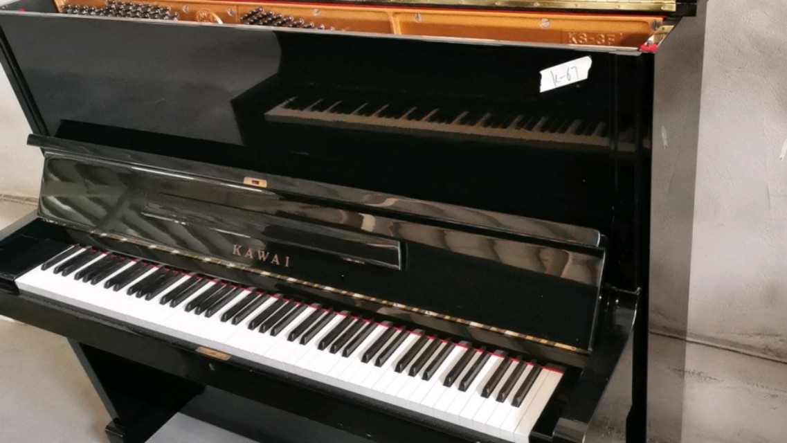 韩国二手钢琴便宜原因,二手英昌u121钢琴一般多少钱