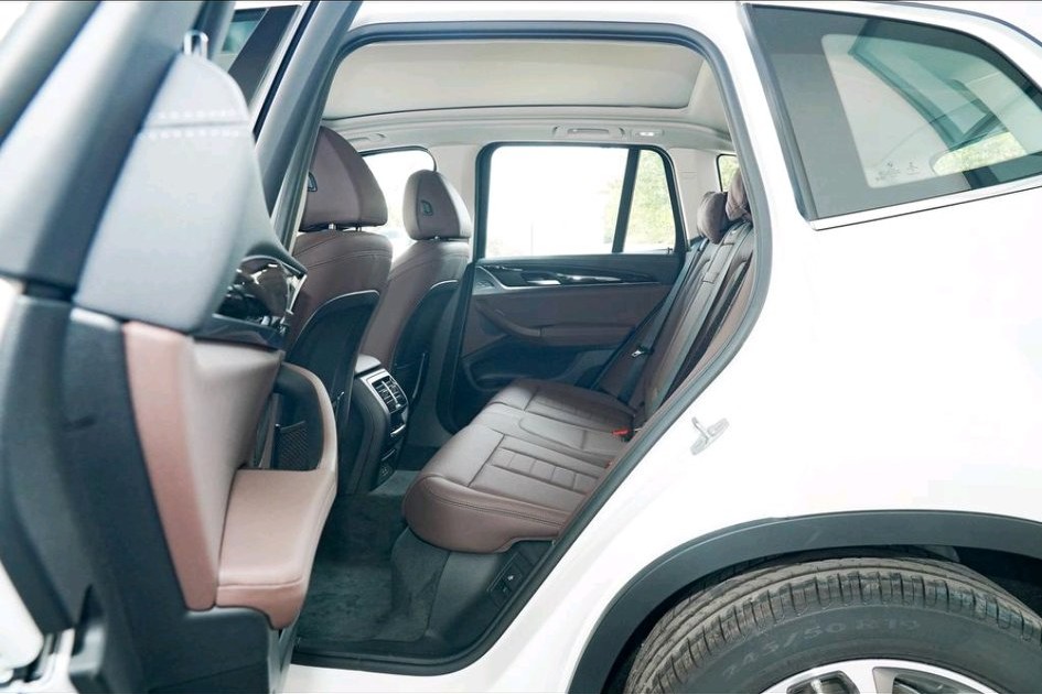 21款x328i油耗实测,21款x325i运动版动力