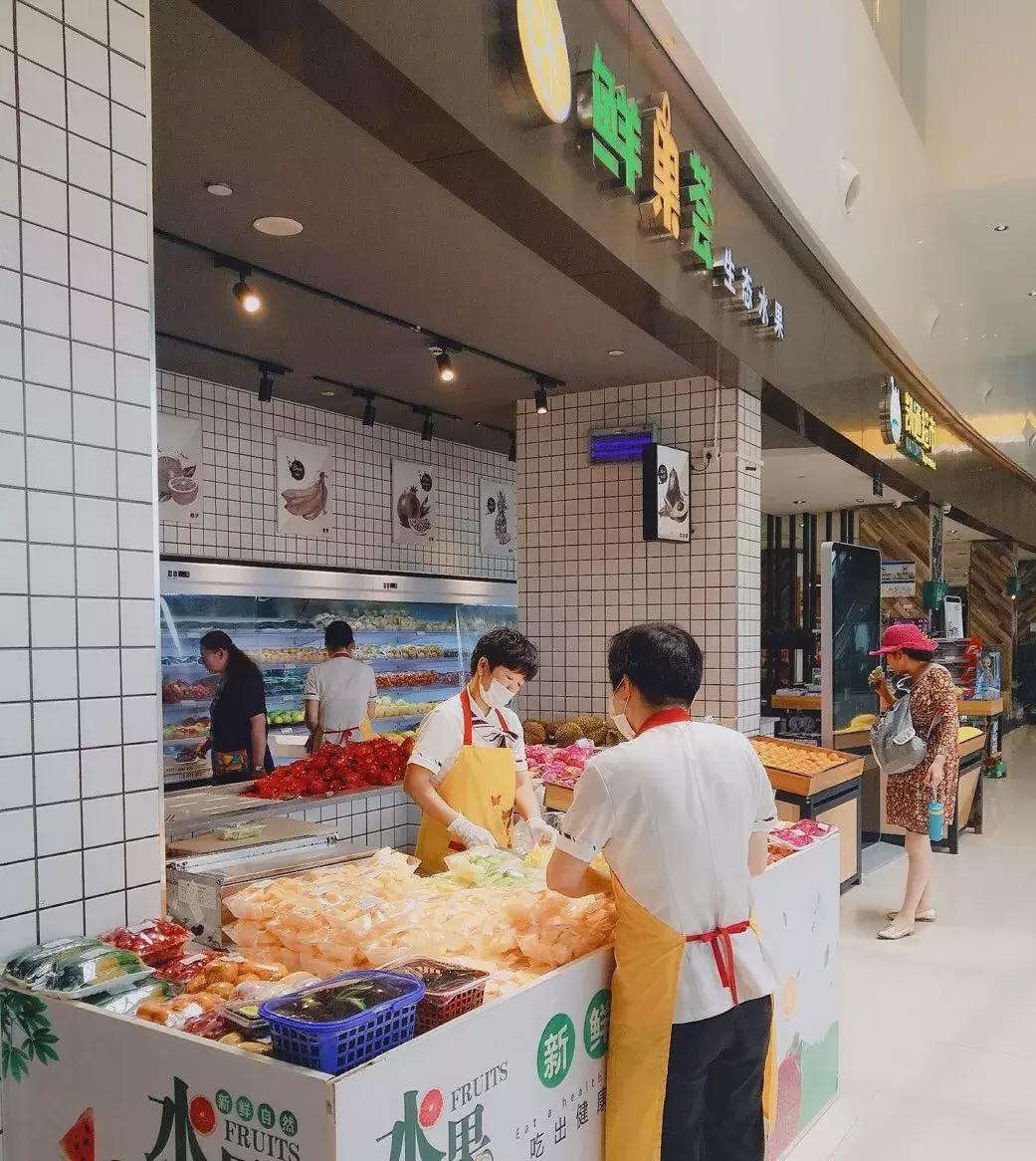 无锡梅村服务区女士停车位,高速服务区女司机专用停车位